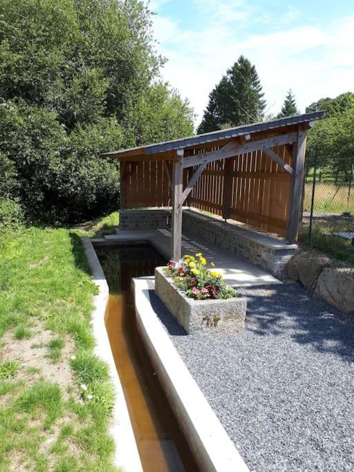 Le Gite De La Menuiserie Maisoncelles-la-Jourdan Εξωτερικό φωτογραφία