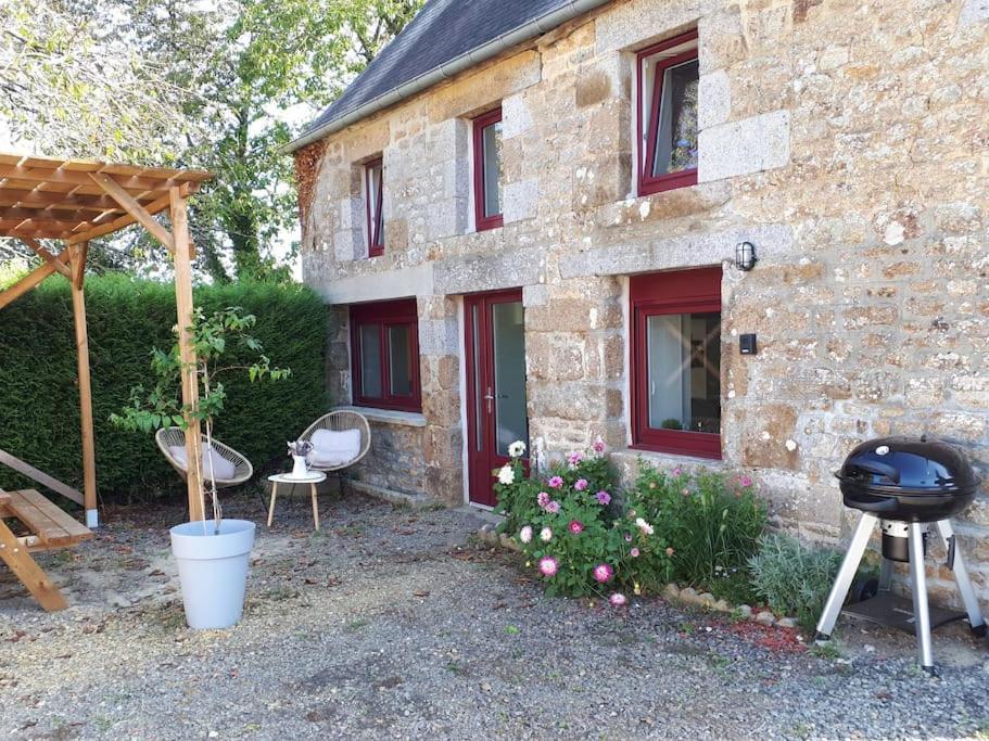 Le Gite De La Menuiserie Maisoncelles-la-Jourdan Εξωτερικό φωτογραφία