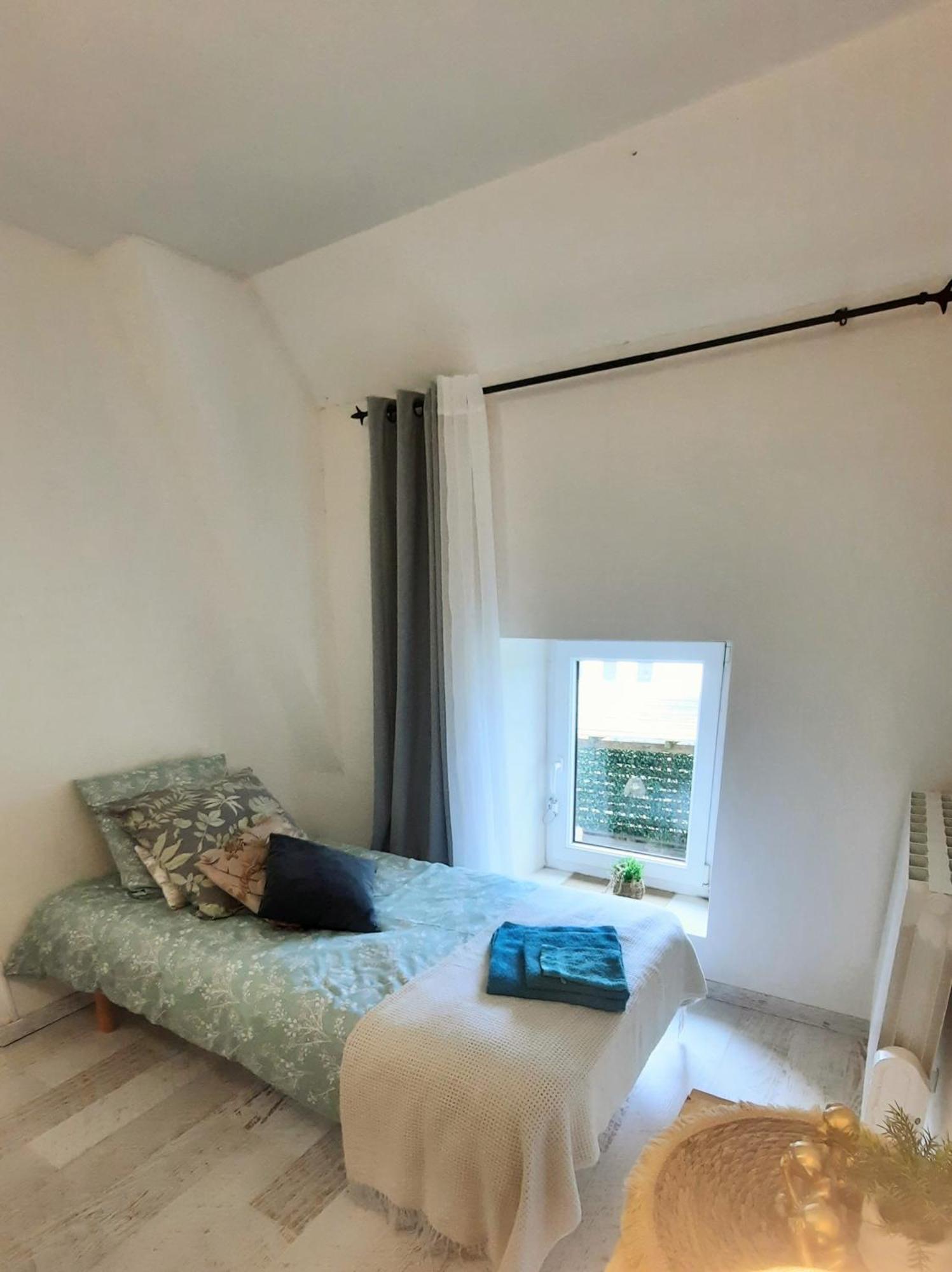 Le Gite De La Menuiserie Maisoncelles-la-Jourdan Εξωτερικό φωτογραφία