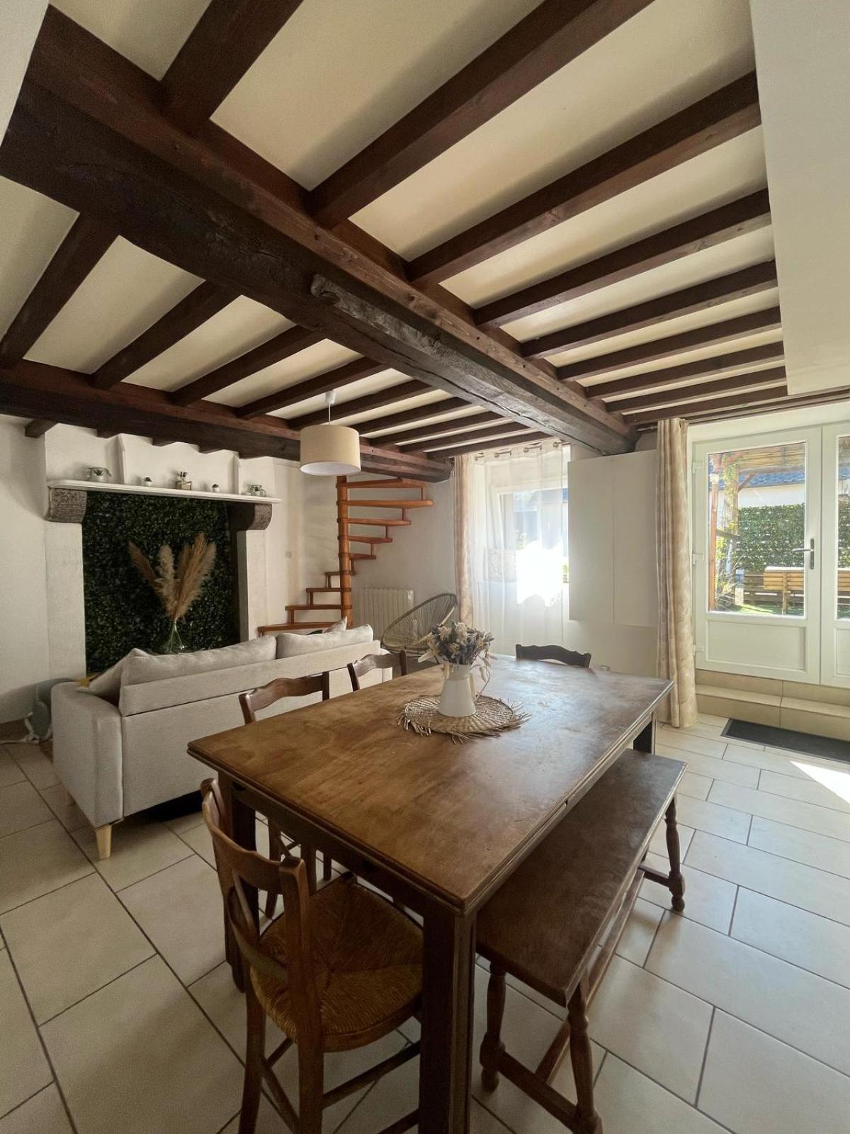 Le Gite De La Menuiserie Maisoncelles-la-Jourdan Εξωτερικό φωτογραφία